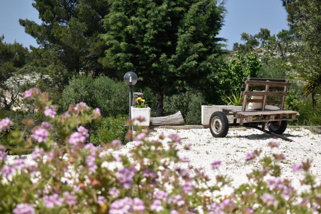 Terre D'Amore - For Couples Hotel Ostuni Luaran gambar